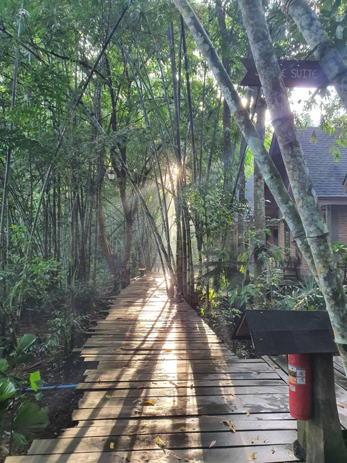 Kung Nok Tha Resort Nakhon Si Thammarat Exteriör bild